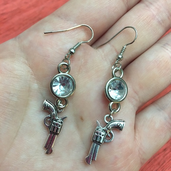 (i3) Revolver Earrings - Picture 3 of 5